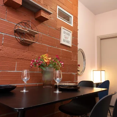 Kk75corner Caoba Appartamento