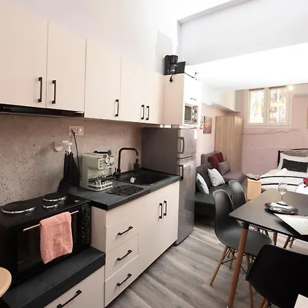 Kk75corner Caoba Salonicco