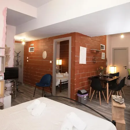 Kk75corner Caoba Apartment *