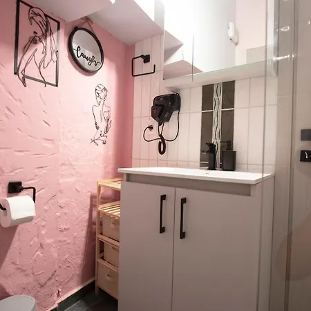 Kk75corner Caoba Thessaloníki