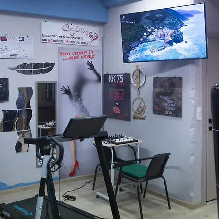 Kk75corner Caoba * Thessaloniki