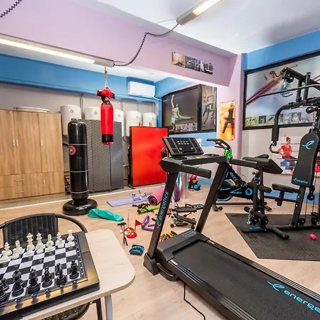 アパート Kk75corner Caoba テッサロニキ