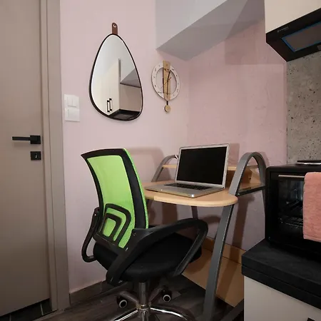 Kk75corner Caoba Appartamento